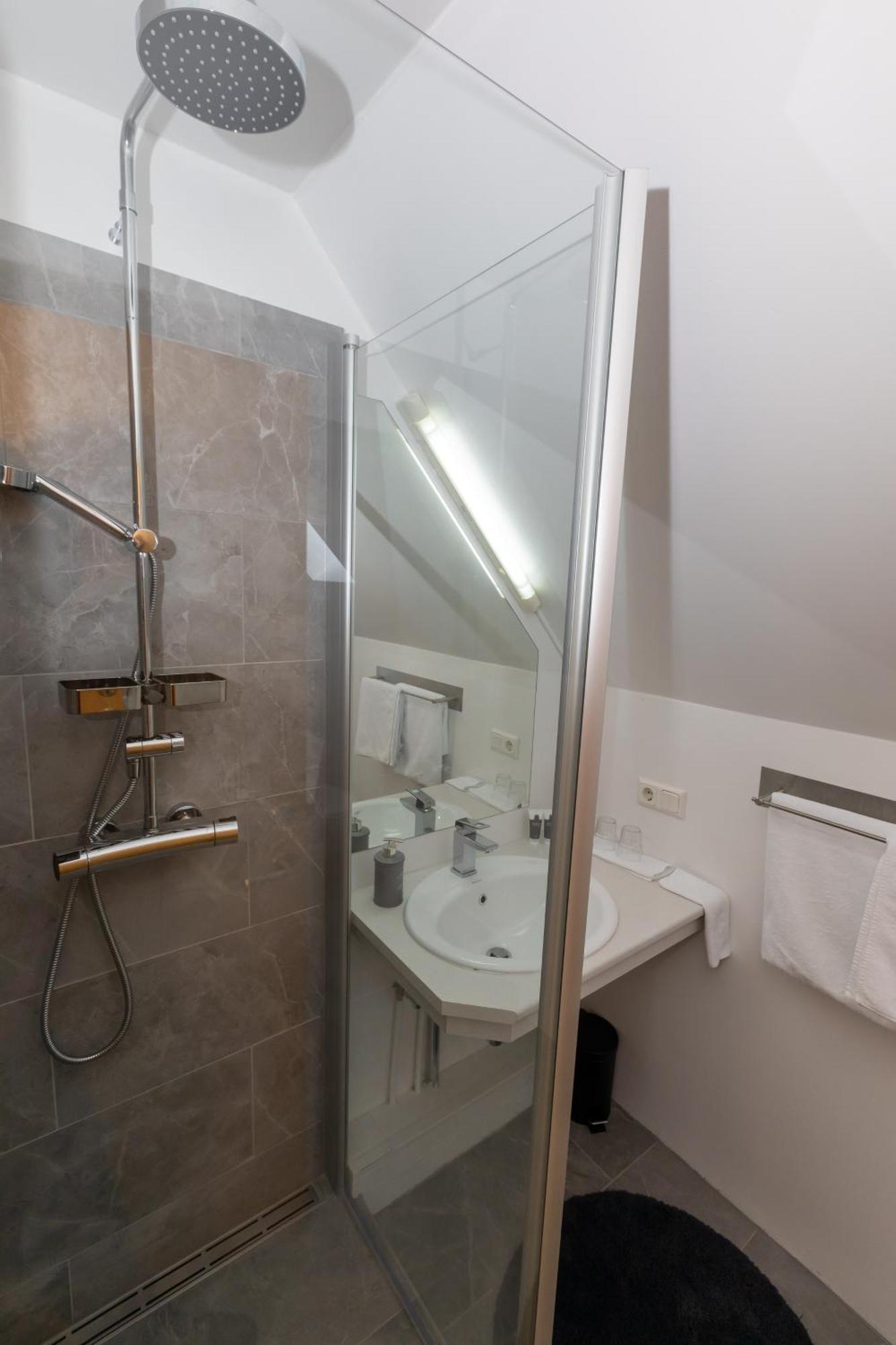 אקורירי Hotel North מראה חיצוני תמונה