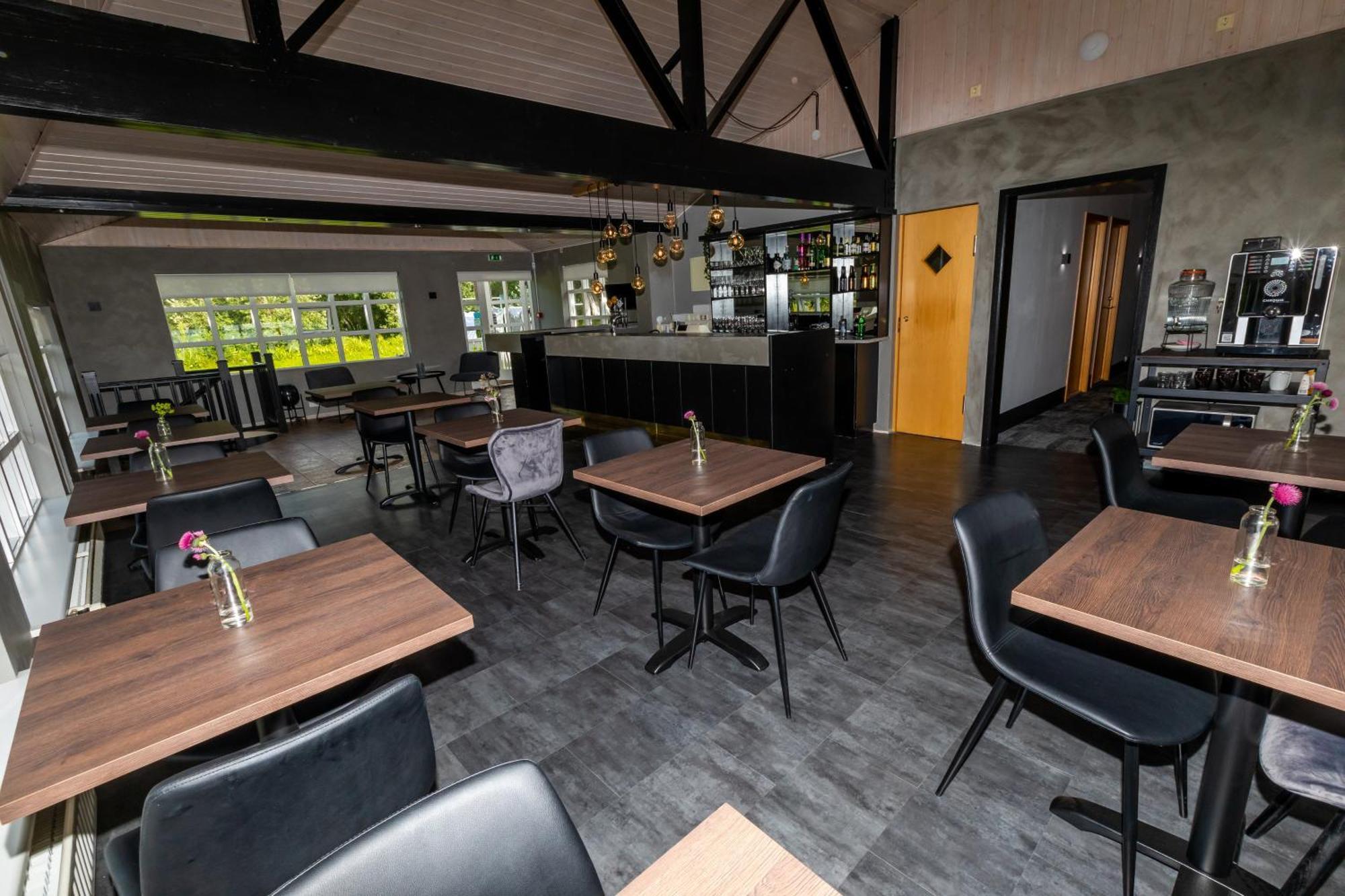 אקורירי Hotel North מראה חיצוני תמונה